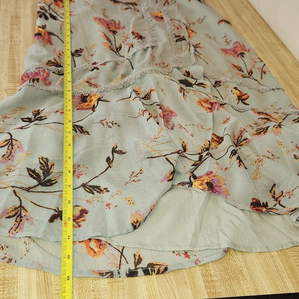HOPE & IVY Maternity Women’s Floral Circular Sleeve V Neck Empire Waist, size 10 - Picture 10 of 11